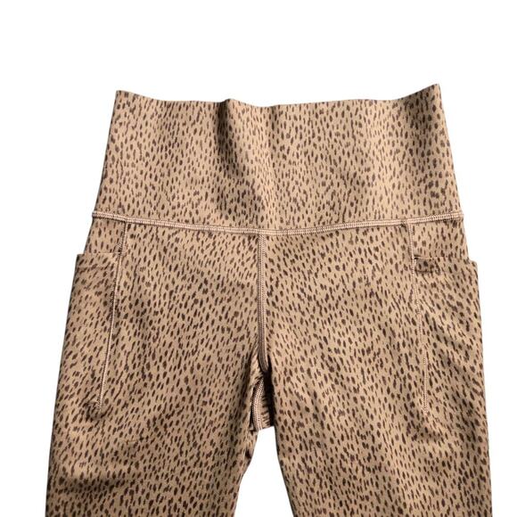 Athleta Salutation Stash 7/8 Leggings Leopard Print Size: XS - Picture 3 of 4
